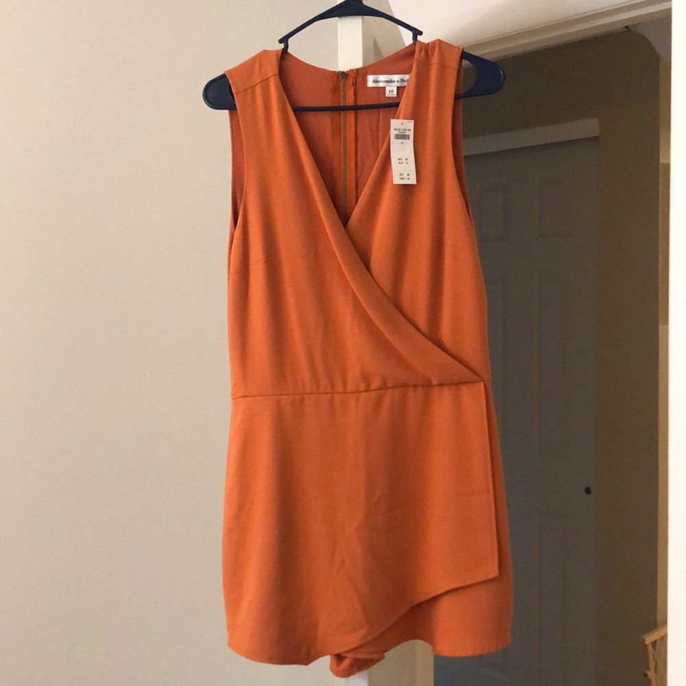 A&f romper